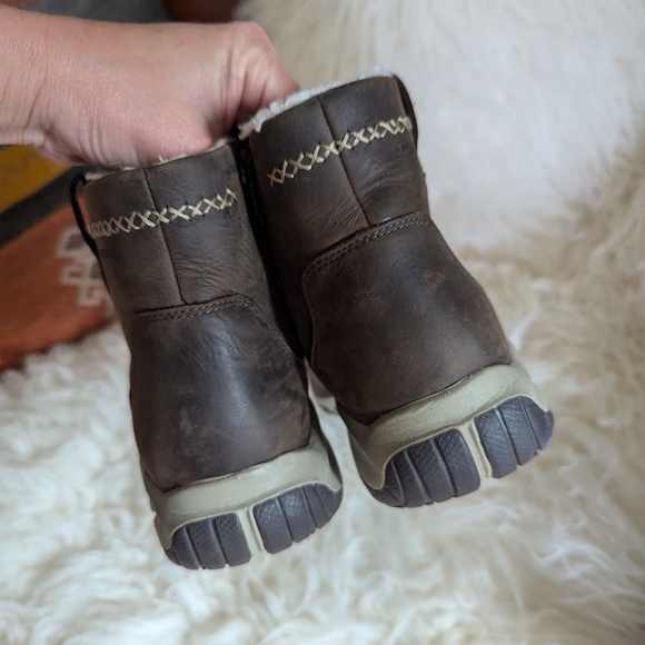Merrell Winter Boots - Brown - Picture 4 of 11